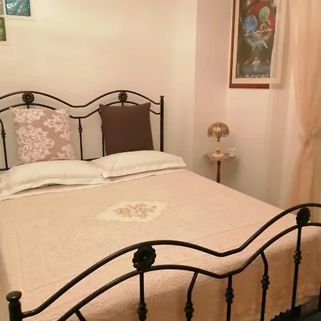 La Casa Nel Vico Locorotondo
