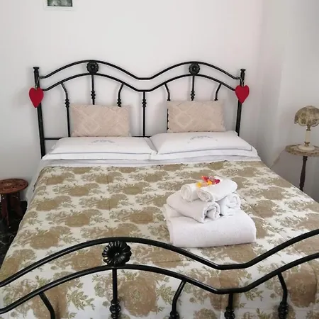 La Casa Nel Vico Apartment *